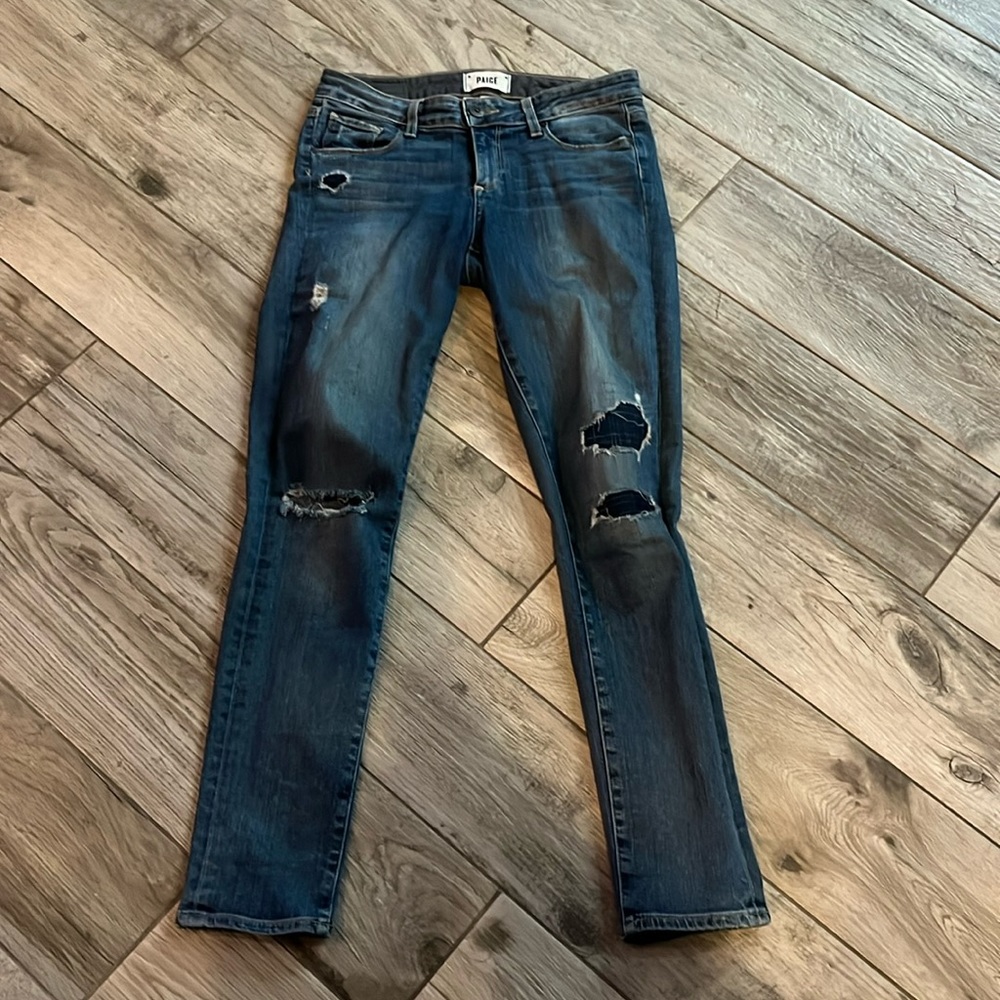 EUC PAIGE skinny ripped jeans, sz 26